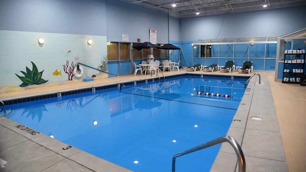 Quality Inn & Suites Near I-480 And I-29 Консіл-Блафс Екстер'єр фото