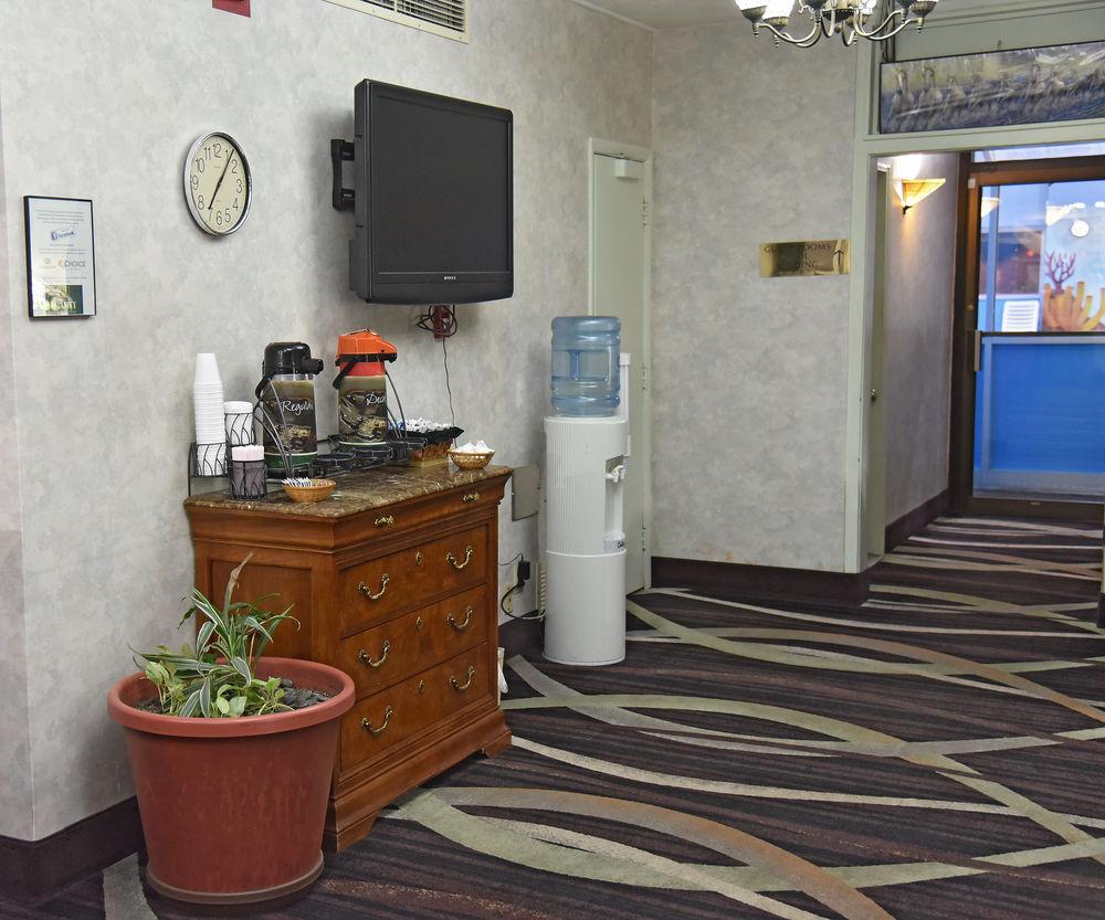 Quality Inn & Suites Near I-480 And I-29 Консіл-Блафс Екстер'єр фото